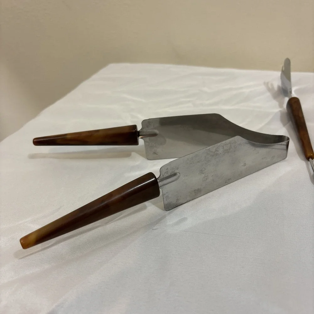 N/A bakelite handles